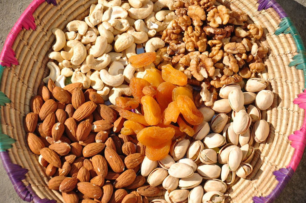 HUNZA DRY FRUITS