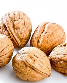 Hunza Walnuts with shell, Akhrot with Shell