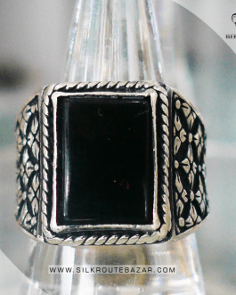 Black Aqeeq Ring – Pure Silver Ring for Men