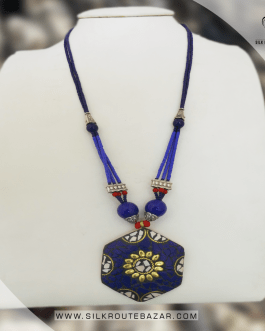 Antique Pendant Lapis Lazuli and Marjan