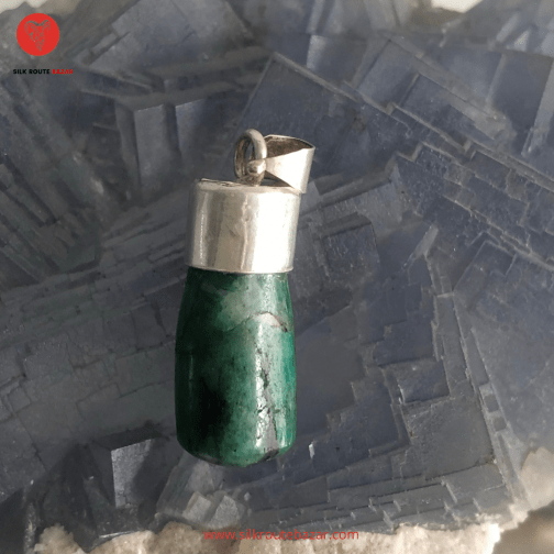 Natural Emerald Stone Pendent