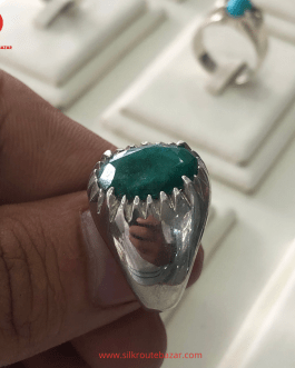 Natural Emerald Ring with 925 Silver Frame