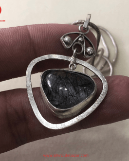 Moh e Najaf Pendent – Natural Rutile Quartz